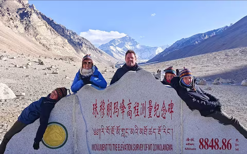 10 Days Tibet Everest Base Camp Tour from Hong Kong by Train