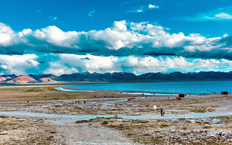 14 Days Beijing Lhasa Namtso Everest Kathmandu Train Tour