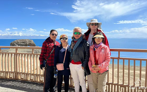 8 Days Lhasa and Namtso Lake Tour from Hong Kong by Train