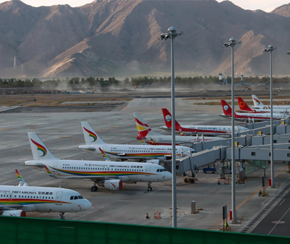 arrive in gonggar airport from singapore