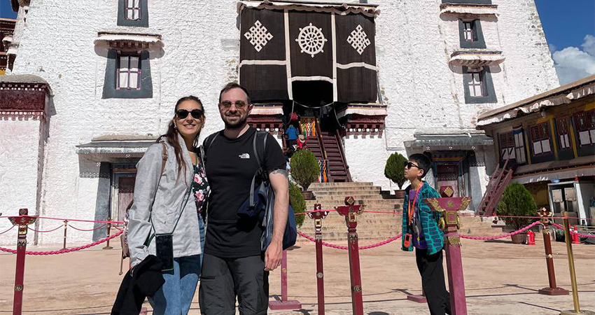 Journey to Tibet Journey to Tibet.jpg