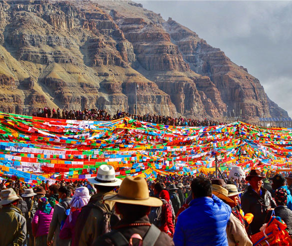 celebrate saga dawa festival around mt kailash