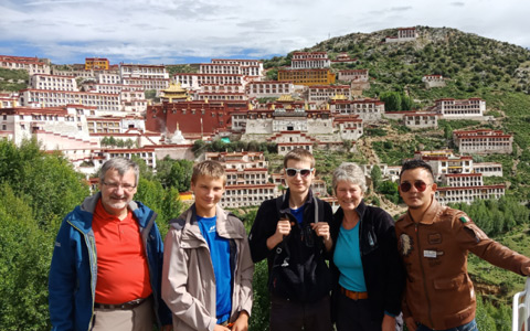 Tour Tibet with Children: 8 Tips for Planning the Perfect Tibet Family Tour