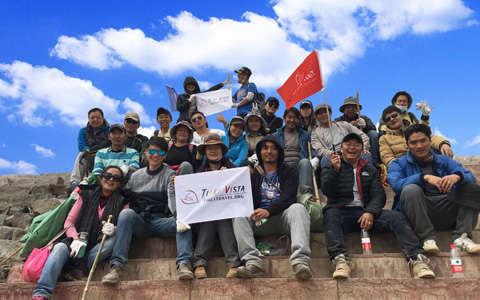 Tibetan Guides: Best Local Tibetan Guides in the Industry