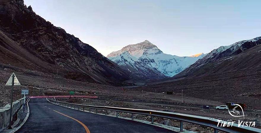 My Journey to Mount Everest: A Lifelong Memory with Tibet Vista
