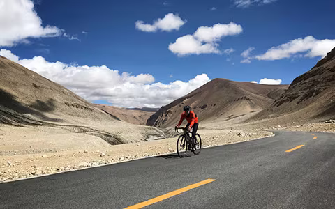Lhasa to Kathmandu Bike Tour