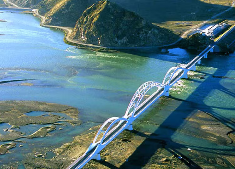 qinghai tibet train bridge image