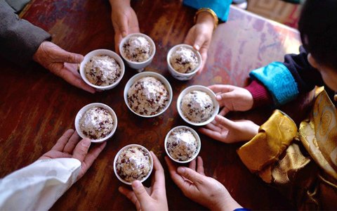 Tibetan New Year Etiquette: Essential Dos and Don'ts