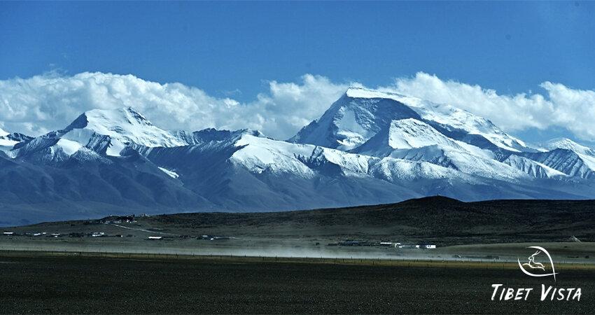 snowcapped mountain range.