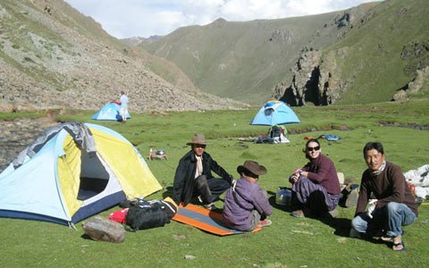 Tsurphu to Yangpachen Trek